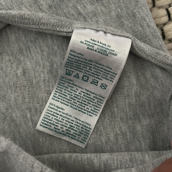 Aden and‎ anais 0-3 months swaddle. - Picture 3 of 3